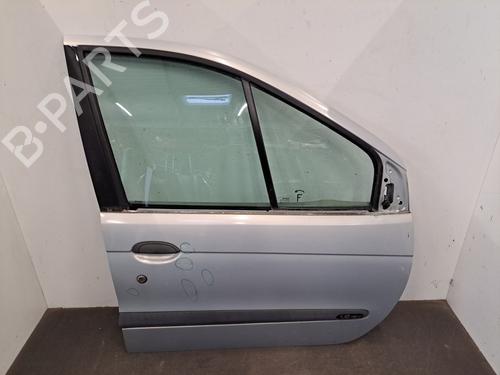 Używane Drzwi przednie prawe RENAULT SCÉNIC I MPV (JA0/1_, FA0_) 1.6 (JA00, JA16, JA15, JA19, JA1V, JA2B, JA2C, JA0B,... (107 hp) 29113763