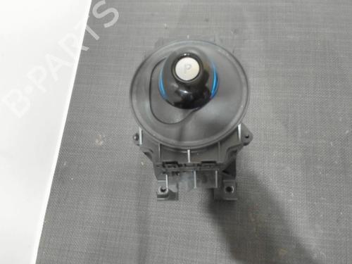 Used Gear lever Gear lever NISSAN LEAF (ZE1) Electric (150 hp) 28410779 28410779