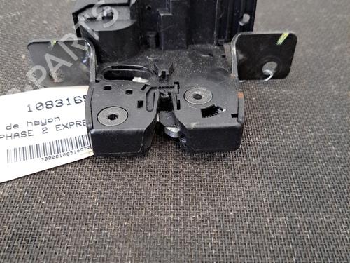 Used Tailgate lock RENAULT CLIO III (BR0/1, CR0/1) 1.2 16V (BR02, BR0J, BR11, CR02, CR0J, CR11) (75 hp) 28409040