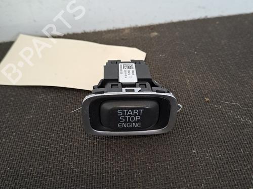 Used Switch VOLVO V40 Hatchback (525) D2 (114 hp) 28389753
