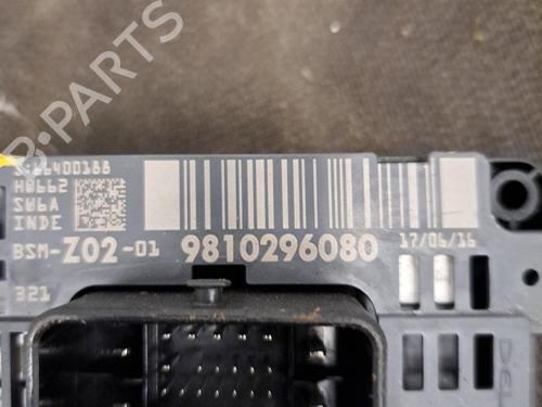 Fuse box PEUGEOT 308 II (LB_, LP_, LW_, LH_, L3_) 1.2 THP 130 | BP30169211E1