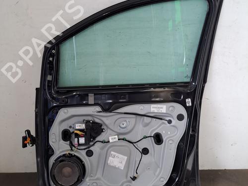 right-front-door-vw-touran-1t3-2010-2011-2012-2013-2014-2015-2016-32749027 main image