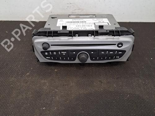 Bilradio RENAULT TWINGO II (CN0_) 1.2 16V (CN04, CN0B) (75 hp) 28390262