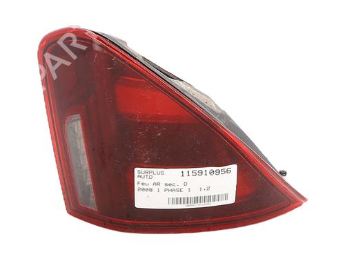 Used Right tailgate light PEUGEOT 2008 I (CU_) 1.2 THP 110 / PureTech 110 (110 hp) 31586650