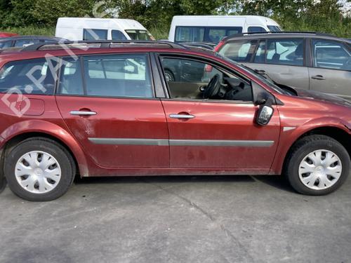 Used Parts RENAULT MEGANE II Estate (KM0/1_) 1.9 dCi (131 hp) 3952439