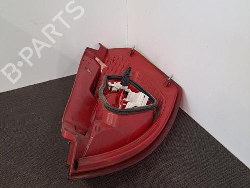 Venstre baglygte FORD FIESTA VI (CB1, CCN) 1.4 TDCi (68 hp) 28408176