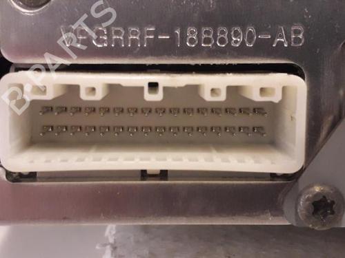 Used Radio Radio RENAULT CLIO IV (BH_) 1.5 dCi 75 (75 hp) 28400082 28400082