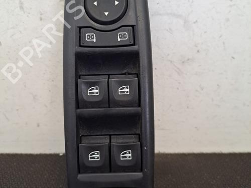 Used Left front window switch RENAULT LAGUNA III (BT0/1) 2.0 dCi (BT01, BT08, BT09, BT0E, BT0K, BT12, BT1C, BT1D,... (150 hp) 28390164