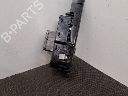 Left front window switch PEUGEOT 208 I (CA_, CC_) 1.6 HDi / BlueHDi 75 | BP28409626I27