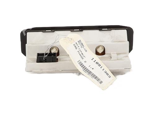 display-monitor-peugeot-206-hatchback-2ac-1998-1999-2000-2001-2002-2003-2004-2005-2006-2007-2008-2009-2010-2011-2012-32211049 main image