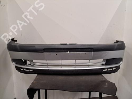 Used Front bumper RENAULT ESPACE III (JE0_) 2.2 dCi (JE0K) (130 hp) 28409089
