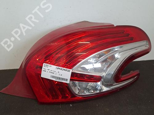 Used Right taillight PEUGEOT 208 I (CA_, CC_) 1.4 HDi (68 hp) 31017259