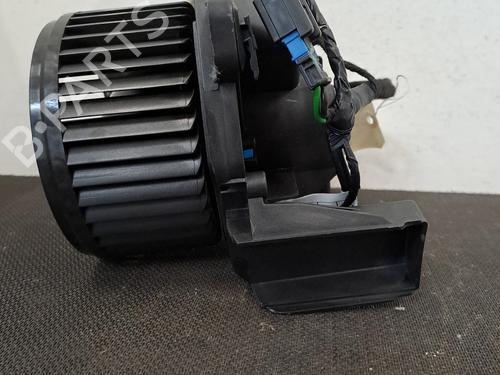 Heater blower motor PEUGEOT TRAVELLER Bus (V_) 1.5 BlueHDi 120 | BP28400554M62 