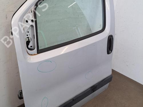 Used Left front door Left front door 37748901 37748901