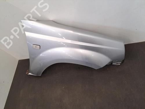 Used Right front fenders NISSAN X-TRAIL I (T30) 2.2 dCi 4x4 (136 hp) 28391624