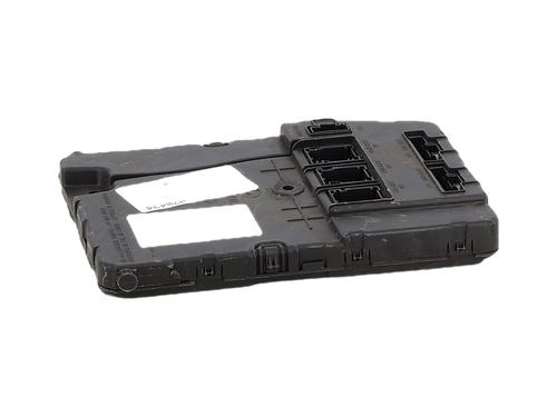 Used Fuse box Fuse box 38091899 38091899