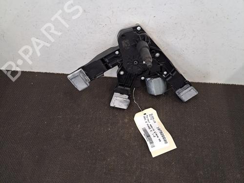 Used Rear wiper motor Rear wiper motor PEUGEOT 308 II (LB_, LP_, LW_, LH_, L3_) 1.2 THP 130 (131 hp) 28389264 28389264
