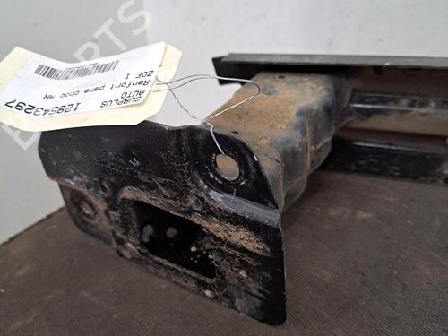 Used Rear bumper reinforcement Rear bumper reinforcement 38081616 38081616