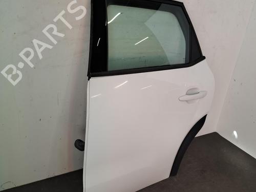 Dør venstre bagtil Dør venstre bagtil CITROËN C3 AIRCROSS II (2R_, 2C_) 1.2 PureTech 110 (2RHNZB, 2RHNZW, 2RHNPX, 2RHNPJ) (110 hp) 39896425 39896425