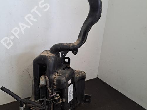 Windscreen washer tank MERCEDES-BENZ GLA-CLASS (X156) GLA 200 CDI / d (156.908) | BP28401249C113 
