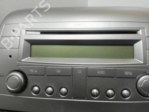 radio-lancia-ypsilon-843_-2003-2004-2005-2006-2007-2008-2009-2010-2011-28405272 main image