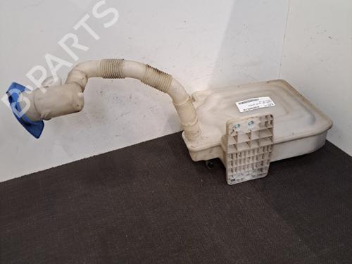 Windscreen washer tank VW GOLF V (1K1) 2.0 SDI | BP28404457C113 