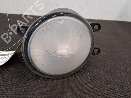 Used Left front fog light TOYOTA AVENSIS Estate (_T27_) 2.2 D-4D (ADT271_, ADT271R) (150 hp) 28403417
