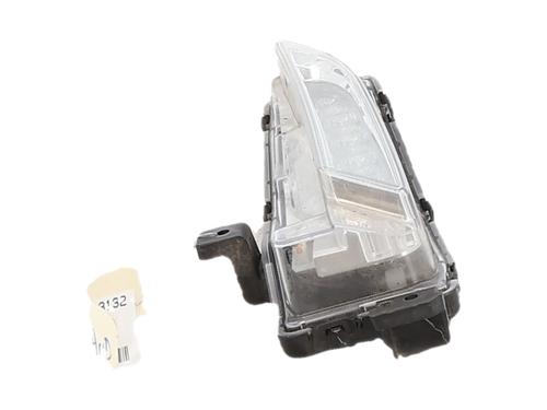 right-daytime-light-suzuki-vitara-ly-2015-37410503 main image