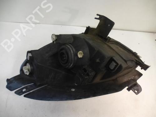 Right headlight CITROËN XSARA PICASSO (N68) 2.0 HDi | BP28405855C29 