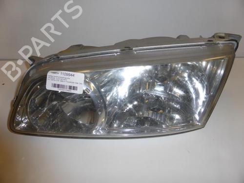 Used Left headlight HYUNDAI H-1 Van (A1) 2.5 TD (101 hp) 28406026