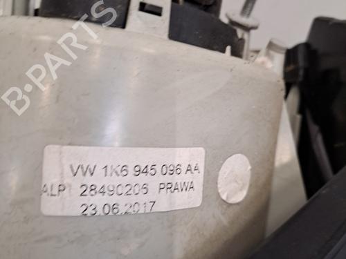 Right taillight VW GOLF V (1K1) 1.6 | BP28406837C35 