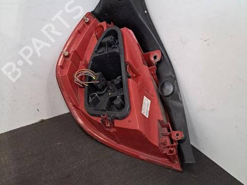 Used Right taillight RENAULT CLIO III (BR0/1, CR0/1) 1.5 dCi (BR17, CR17) (86 hp) 28404871