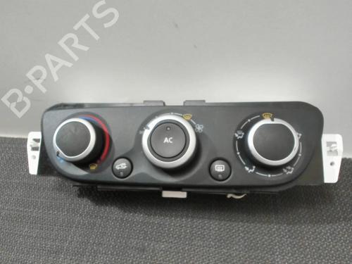 Used Climate control RENAULT MEGANE III Hatchback (BZ0/1_, B3_) 1.5 dCi (BZ0C) (90 hp) 28394807