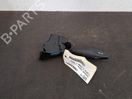 Used Switch FORD FIESTA V (JH_, JD_) 1.4 TDCi (68 hp) 28397618