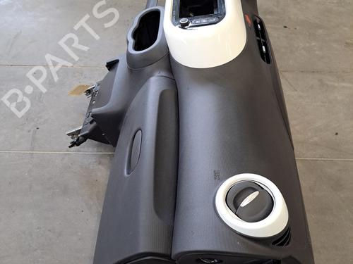 Dashboard RENAULT TWINGO III (BCM_, BCA_) 1.0 SCe 65 (BCMJ) | BP33709669C46 - Image 4