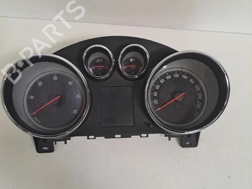 Used Instrument cluster OPEL MERIVA B MPV (S10) 1.7 CDTI (75) (110 hp) 28402554