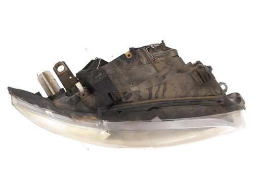 Right headlight BMW 1 (E87) 118 d | BP31628147C29 