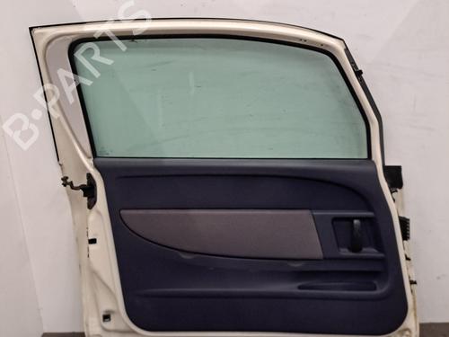 Left front door PEUGEOT 1007 (KM_) 1.4 HDi | BP29912624C2