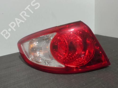 Used Left taillight HYUNDAI SANTA FÉ II (CM) 2.2 CRDi GLS 4x4 (150 hp) 28393617