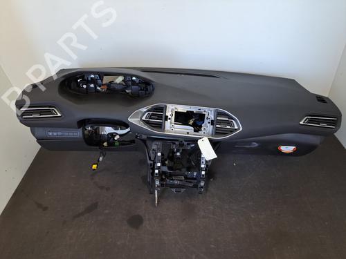 Used Dashboard PEUGEOT 308 SW II (LC_, LJ_, LR_, LX_, L4_) 2.0 BlueHDi 150 (150 hp) 29880341