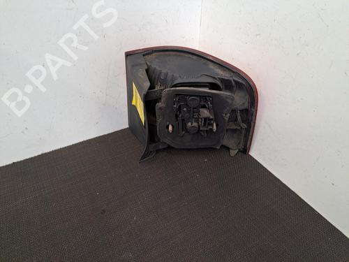 left-taillight-fiat-stilo-multi-wagon-192_-2003-2004-2005-2006-2007-2008-28408300 main image