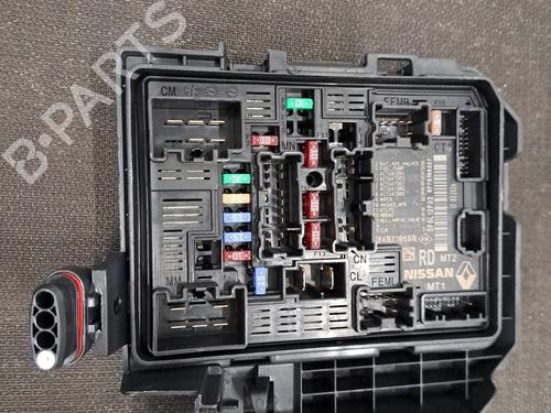 Used Fuse box Fuse box DACIA SANDERO III 1.0 TCe 100 ECO-G (101 hp) 28396044 28396044