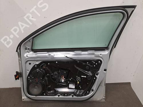 Right front door VW PASSAT B7 Variant (365) 1.6 TDI | BP30169236C3