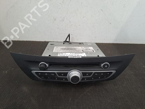 Used Radio RENAULT LAGUNA III Grandtour (KT0/1) 2.0 dCi (KT07, KT0J, KT14, KT1A, KT1S) (131 hp) 29434886