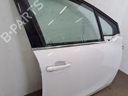 right-front-door-peugeot-2008-i-cu_-2013-35991209 main image