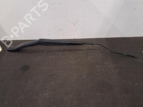 Vindspejlsviskerarm RENAULT MEGANE IV Hatchback (B9A/M/N_) 1.5 Blue dCi 115 (B9A6) (116 hp) 28403824