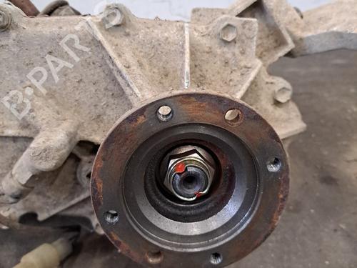 Used Transfer box Transfer box SUZUKI JIMNY Closed Off-Road Vehicle (SN) 1.3 16V 4x4 (SN413, JB43) (86 hp) 29843363 29843363