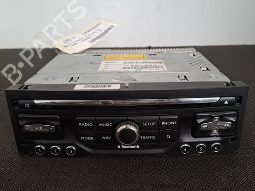 Used Radio PEUGEOT 5008 (0U_, 0E_) 1.6 HDi (112 hp) 28389981