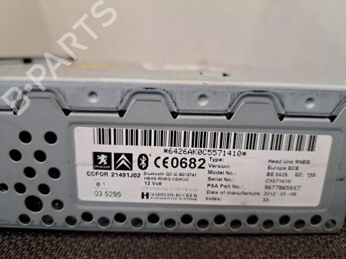 Used Radio PEUGEOT 5008 (0U_, 0E_) 1.6 HDi (114 hp) 28407303