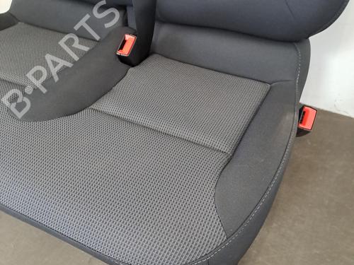 Right front seat RENAULT TRAFIC III Van (FG_) 2.0 dCi 110 (FGMW) | BP28397436C16 